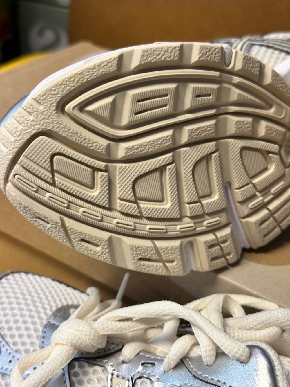 ASICS GEL-1130 Silver and White Running Sneakers - NEW - Picture 8 of 11